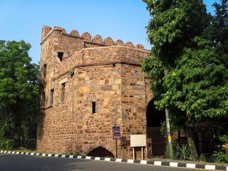 രക്തം പുരണ്ട കവാടം അഥവാ ഡല്‍ഹിയുടെ ഭയങ്ങളില്‍ ഒന്ന്!!