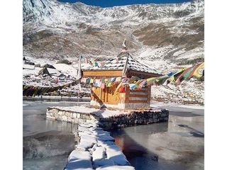 ഹിമാലയത്തില്‍ ഒളിഞ്ഞിരിക്കുന്ന ഭാരതത്തിലെ ഏറ്റവും വലിയ കൃഷ്ണക്ഷേത്രം