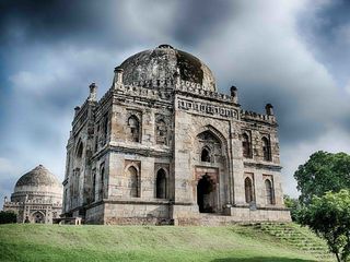 ഡൽഹിയിൽ സുഹൃത്തുക്കളുമൊത്ത് അൽപസമയം ചെലവഴിക്കാൻ പറ്റിയ ഏറ്റവും നല്ല സ്ഥലങ്ങൾ