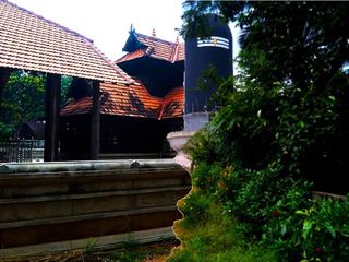 ലോകത്തിലെ ഏറ്റവും വലിയ ശിവലിംഗം സ്ഥിതി ചെയ്യുന്ന പത്മനാഭന്റെ നാട്ടിലെ ക്ഷേത്രം