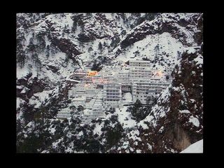 വൈഷ്ണോ ദേവി തീര്‍ത്ഥാ‌ടനം ഓഗസ്റ്റ് 15 മുതല്‍ ആരംഭിച്ചേക്കും