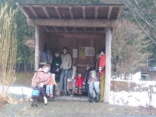 മനുഷ്യരേക്കാളധികം പാവകള്‍, മരിച്ചവര്‍ പാവകളായി വീണ്ടും ജനിക്കുന്ന ഗ്രാമം