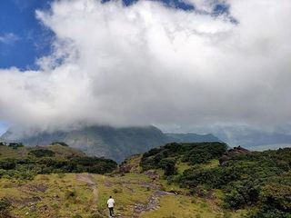 കൊവിഡ്: അഗസ്ത്യാര്‍കൂടം ട്രക്കിങ് ബുക്കിങ് ക്യാന്‍സല്‍ ചെയ്തു, പുതുക്കിയ തിയ്യതി പിന്നീട്