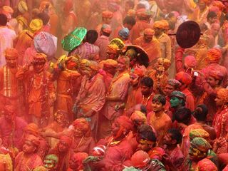 ഹോളി ആഘോഷങ്ങളിലെ 'വെറൈറ്റി'... അറിഞ്ഞിരിക്കാം ഈ ഇടങ്ങള്‍