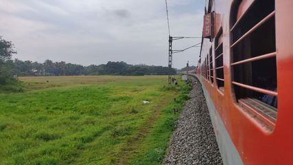 ബാംഗ്ലൂര്‍ യാത്ര തിരക്കില്ലാതെ പോകാം; കൊച്ചുവേളി-ബാംഗ്ലൂർ സ്പെഷ്യൽ ട്രെയിൻ സർവീസ്