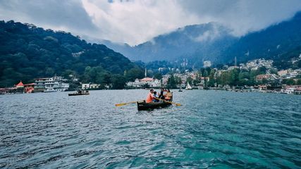 മാനസ്ഖണ്ഡ് എക്സ്പ്രസ്: ഉത്തരാഖണ്ഡ് കാണാൻ നാട്ടിൽ നിന്നും ട്രെയിൻ, പുതിയ പദ്ധതിയുമായി ടൂറിസം വകുപ്പ്