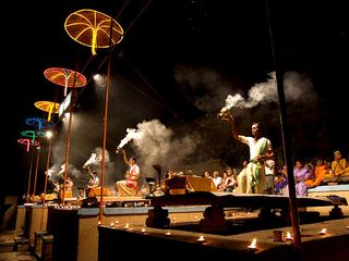  వారణాసి నగరంలో దేవ దీపావళి వెలుగులు !