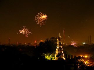  పటాకుల పేలుళ్లు - శివకాశి వెలుగులు !