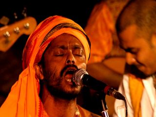 మానవ ఐక్యత పెంపొందించే కేండులి జాతర !