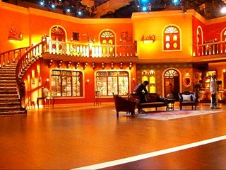 తారల తళుకులు - మాయా మెరుపులు !