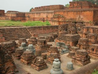 నలంద - లెర్నింగ్ భూమి!!