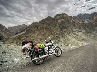 ఢిల్లీ ...మనాలి ప్రయాణం వయా సిమ్లా !!