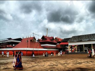 కేరళ లోని గురువాయూర్ లో గల ప్రముఖ ప్రదేశాలు !!