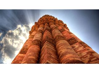 బంగారు త్రికోణ పర్యటన !