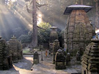 జగేశ్వర్ ప్రసిద్ధ జ్యోతిర్లింగ క్షేత్రం !