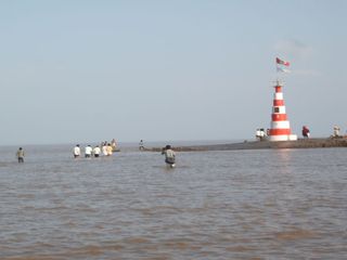 అరేబియా సముద్రంలో అద్భుత శివాలయం !