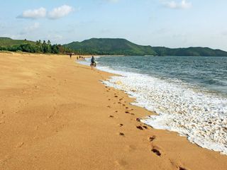 కోస్తా తీర అందాలు - కోరినన్ని బీచ్ లు !