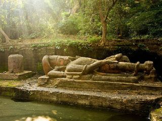 బాంధవ్ ఘర్  - పాండవులు వేటాడిన ప్రాంతం !