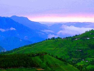 షోఘి - సహజ సౌందర్యానికి ప్రసిద్ధి !