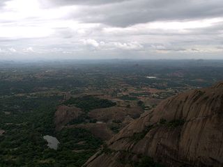 సావన్ దుర్గ - బెంగళూరు ట్రెక్కర్లకు స్వర్గం ! 