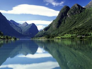 భారతదేశంలో 10 వేల రూపాయల లోపే ప్రయాణించదగిన 10 ఉత్తమ ప్రదేశాలు !