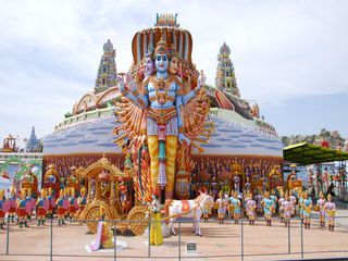 సకల దేవుళ్ళు కొలువైన క్షేత్రం .. సురేంద్రపురి !