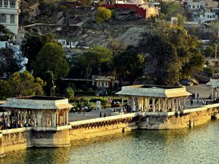 అజ్మీర్ - ఆరావళి పర్వత శ్రేణులలో ఒక ఆణిముత్యం !