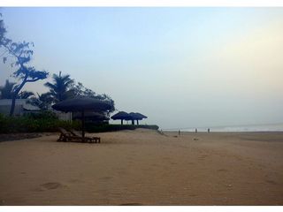 కోవ్ లాంగ్ బీచ్ - బీచ్ ప్రియులకు ఆనందం !