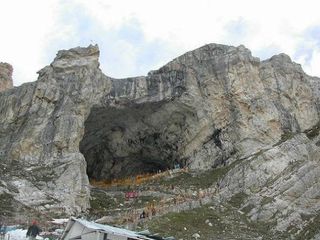 శివుడు అమరత్వం గూర్చి చెప్పిన ప్రదేశం !