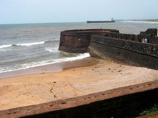 గోవా వారసత్వ ప్రదేశాలు చూసొద్దామా !!