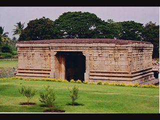 హంపిలో గల భూగర్భ శివ ఆలయం గురించి మీకు తెలుసా?