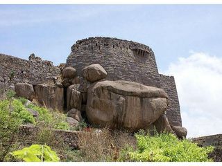 గొల్కోండ కోటలో దాగున్న రహస్యాలు !