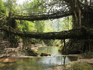 ఇండియాలో మీరు తప్పకుండా చూడవలసిన అద్భుతమైన ప్రదేశాలు !