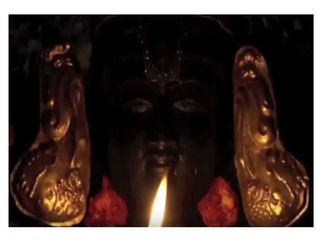 హారతి సమయంలో కళ్ళు తెరిచే దేవుడు ఎక్కడున్నాడో మీకు తెలుసా?