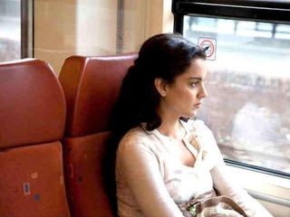 మహిళలు ఒంటరిగా ప్రయాణం చేయవలసివచ్చినప్పుడు తీసుకోవలసిన జాగ్రత్తలు !