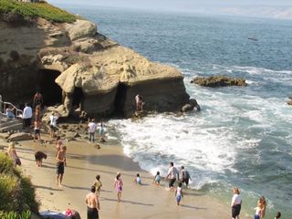 ఇక్కడ ధైర్యముంటే దెయ్యాలతో సెల్ఫీ కూడా దిగొచ్చు