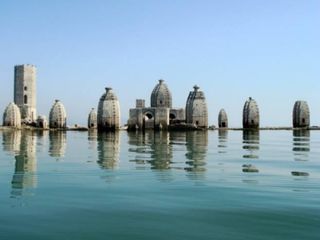 6 నెలలు కలిపితే ఇక్కడ ఒక రాత్రి !