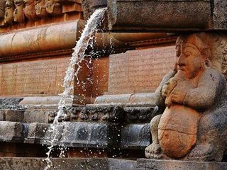 వెయ్యేండ్ల ఆ గుడిలో ఎన్నో అంతుచిక్కని రహస్యాలు !