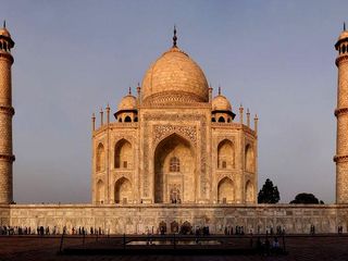 తాజ్ మహల్ గురించిన ఈ నిజాలు మీకు తెలుసా!!