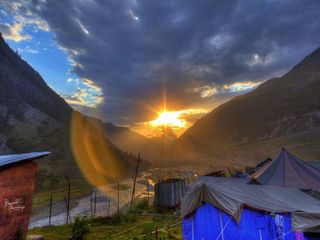 సోనామార్గ్ వెళితే అంతా బంగారమే ..!