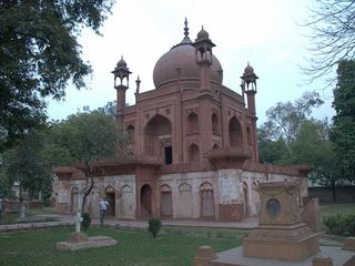 తాజ్ మహాల్ ‘తోబుట్టువు’లను చూశారా