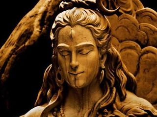 ఇక్కడ యోని స్రావిత జలన్ని తీర్థంగా సేవిస్తారు