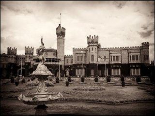 బ్లాక్ అండ్ వైట్ లో బెంగళూరు