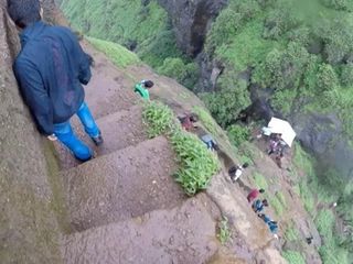 దుర్శట్ అడవి అందాలు రాత్రిపూట చూడాలా 