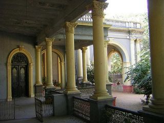 యూ ఆకారపు హవేలి ఎక్కడ ఉందో తెలుసా?