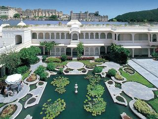 పర్యాటకులకు స్వర్గధామం అయిన హోటల్స్ ఇక్కడే?