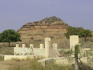 చందవరం బౌద్ధ క్షేత్రానికి వేల సంవత్సరాల చరిత్ర ఉంది