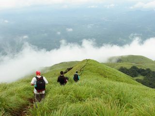 ట్రెక్కింగ్‌కు సిద్ధ‌మ‌య్యేముందు ఈ విష‌యాలు మ‌ర్చిపోవ‌ద్దు!