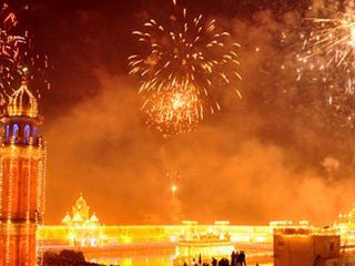 ఒక్కో ప్రాంతంలో ఒక్కొలా.. నూత‌న సంవ‌త్స‌ర వేడుక‌లు!