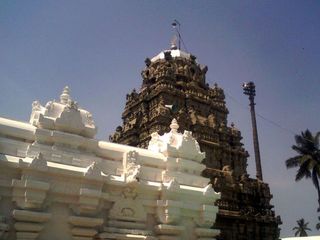 ప్ర‌పంచంలోనే ఏకైక శ్రీ‌కూర్మ‌నాథ స్వామి ఆల‌య విశేషాలు